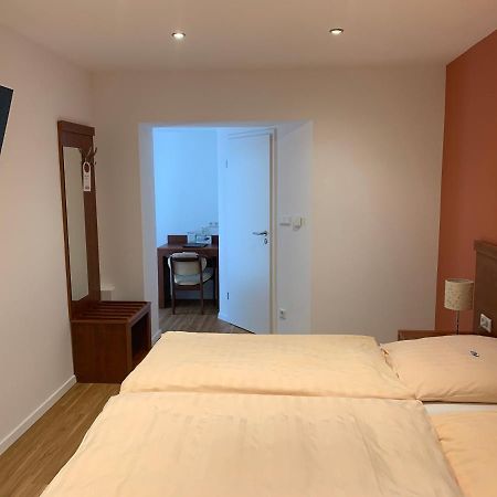 Hotel Restaurant Zur Post Wuppertal Ngoại thất bức ảnh