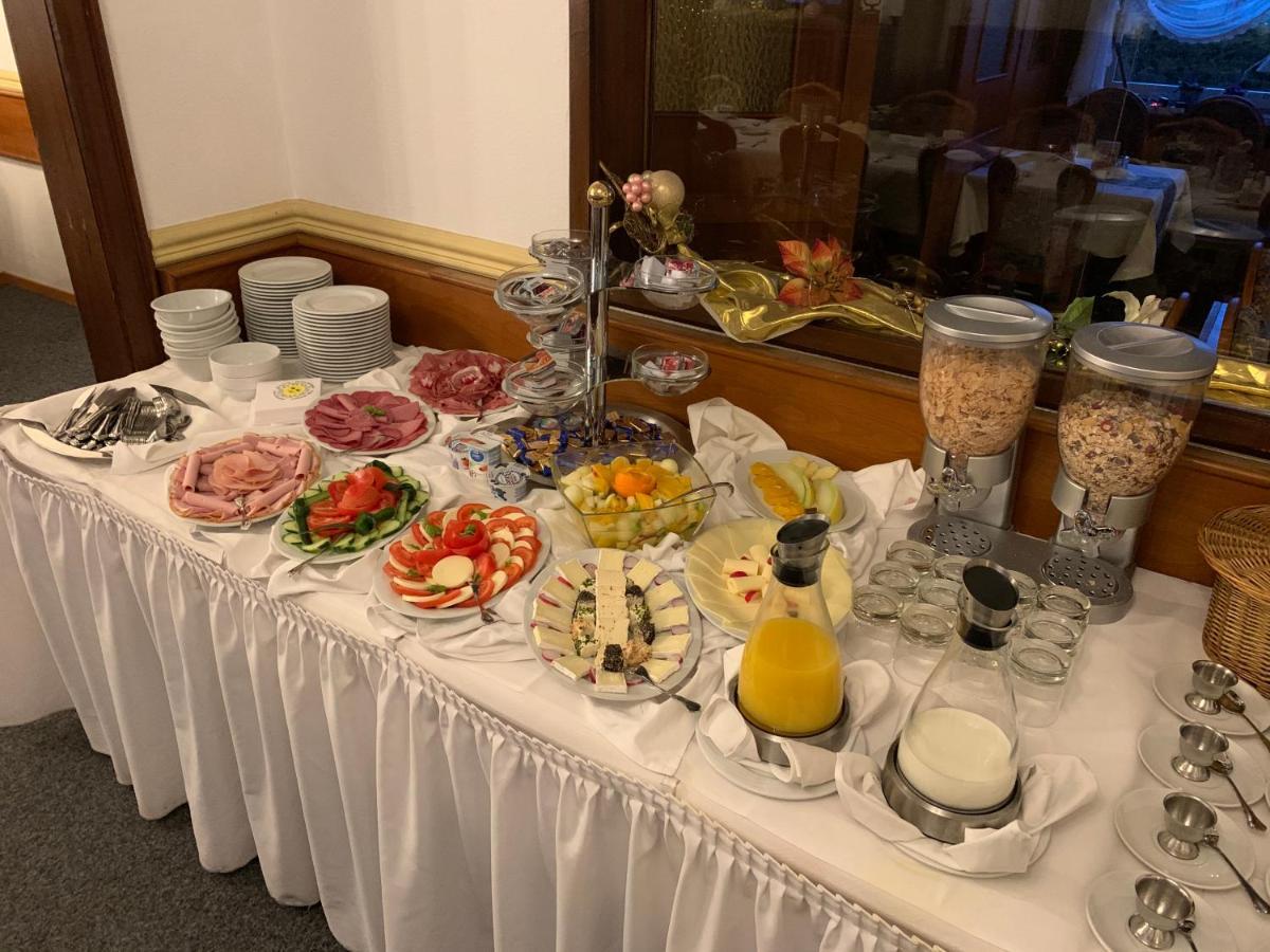Hotel Restaurant Zur Post Wuppertal Ngoại thất bức ảnh
